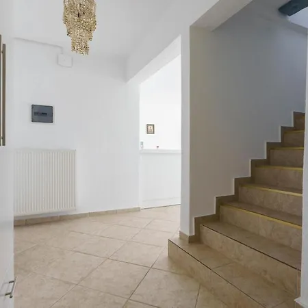 Villa Lion Nikiti (Sithonia)