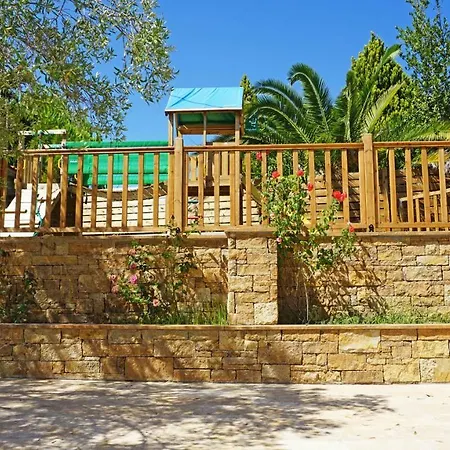 Lion Villa Nikiti (Sithonia)