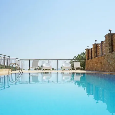 Villa Lion